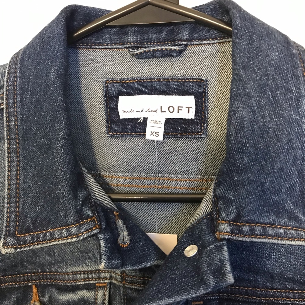 Loft Denim Trucker Jacket NWT - Picture 3 of 15